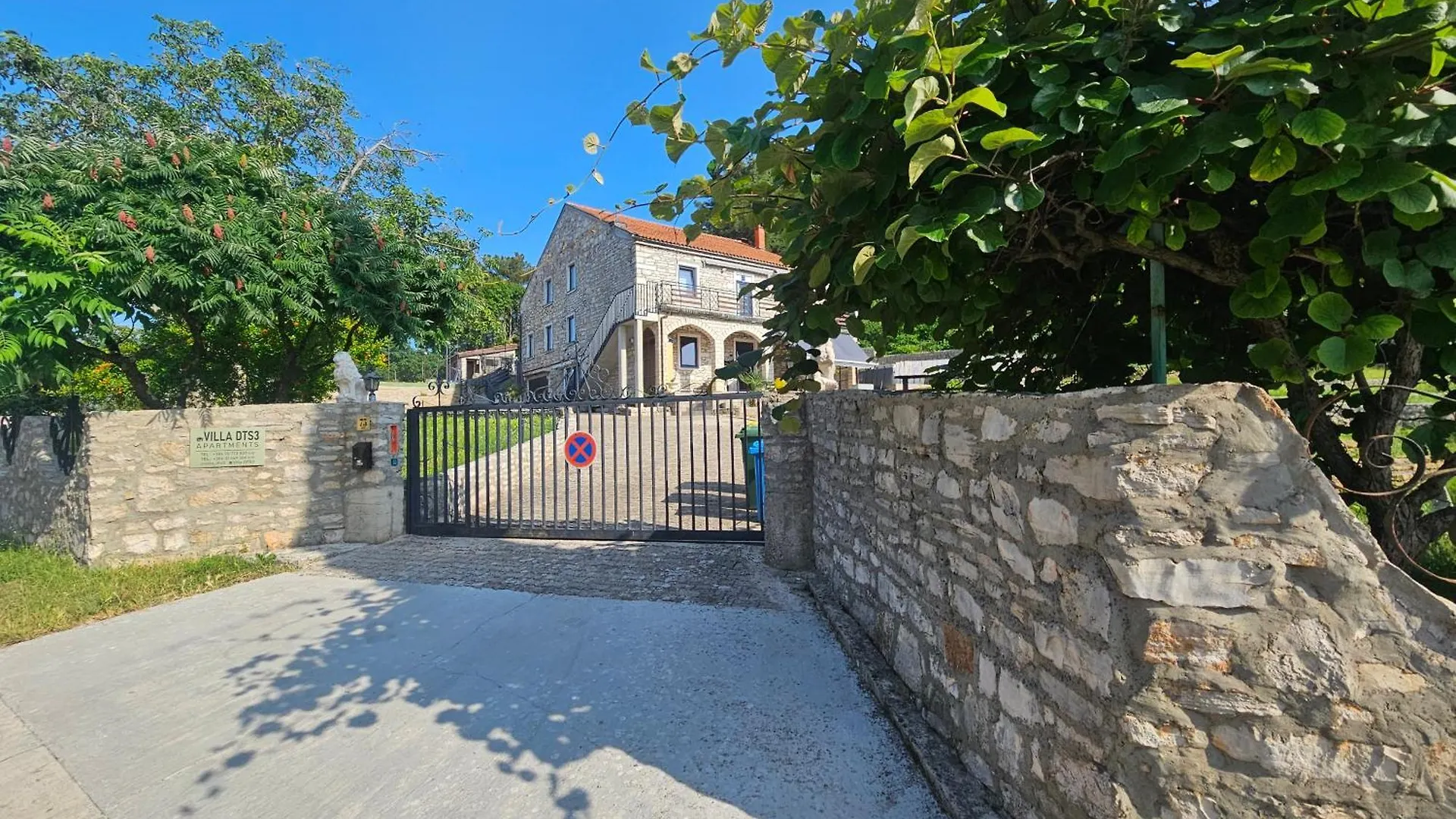 Villa Dts3 Kaštel クロアチア